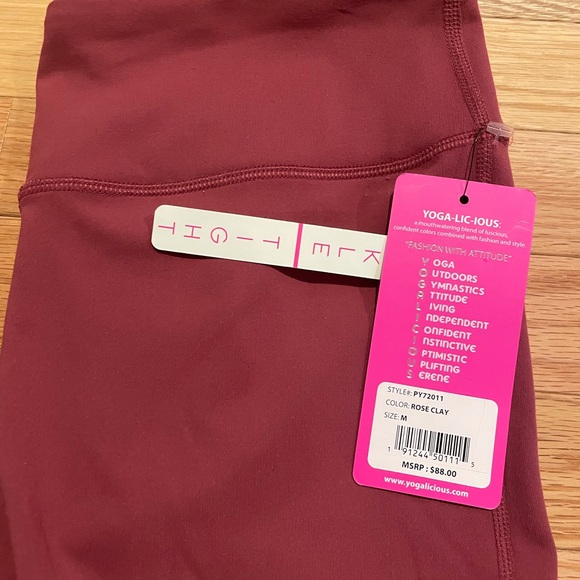 Yogalicious Leggings Medium - Picture 3 of 3